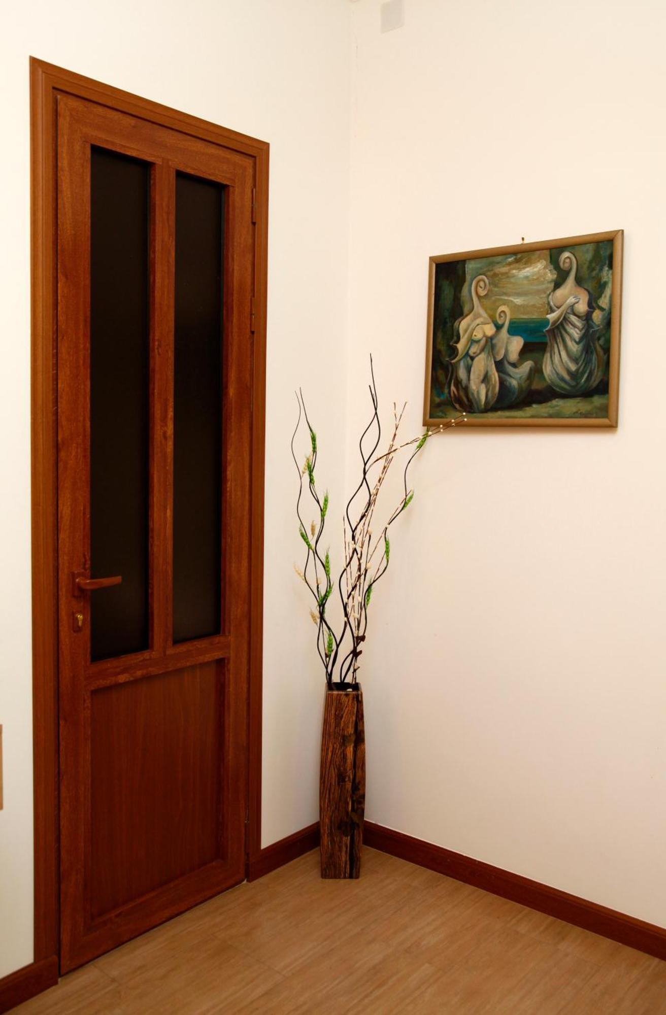 Azoyan Guest House Єреван Номер фото